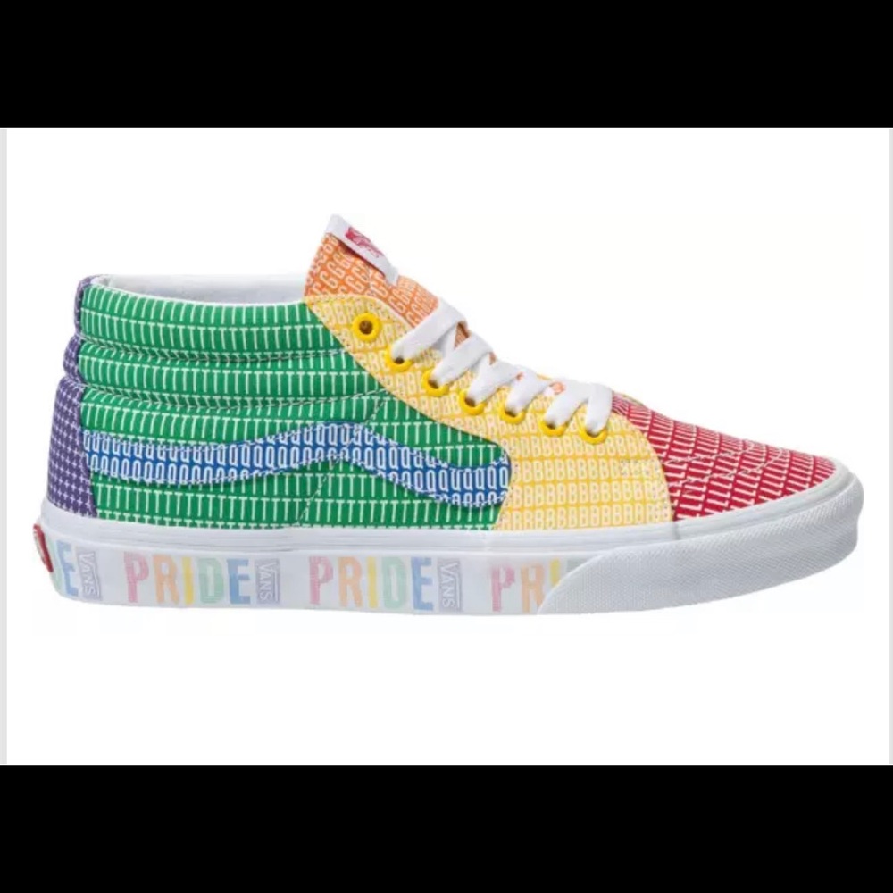 VIEW ALL 3 IMAGES
Vans SK8-Hi Pride Shoes ( SIZE 11 MENS/W12.5)